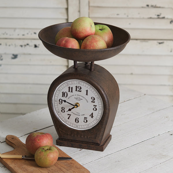 Standard Time Scale Clock