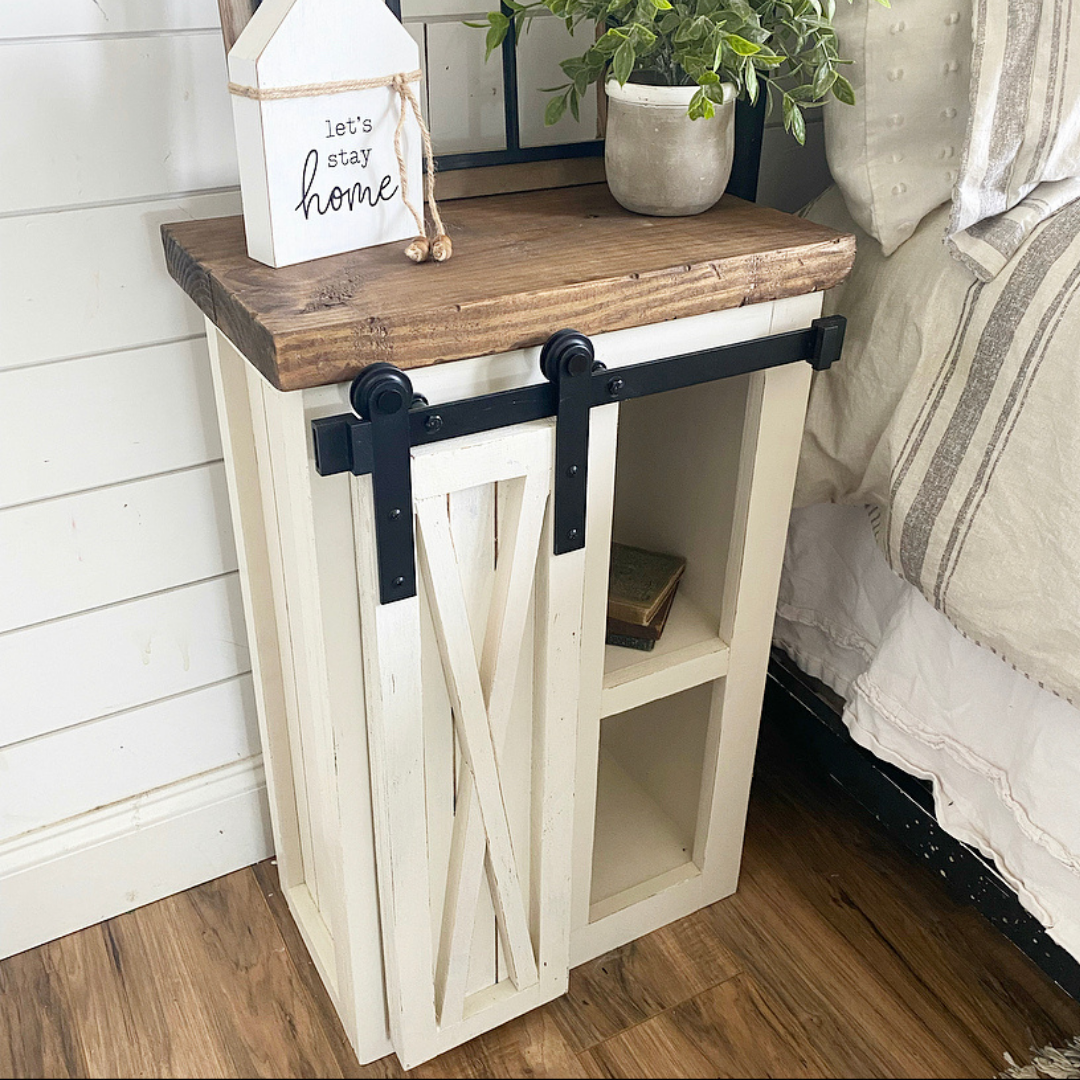 Bella Farmhouse Nightstand