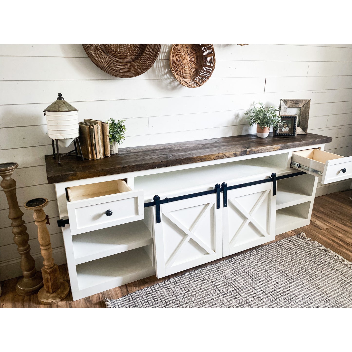 Kristy Farmhouse TV console