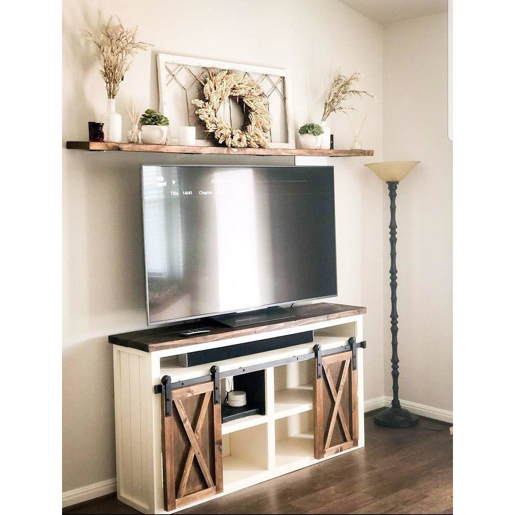 Amia entertainment center