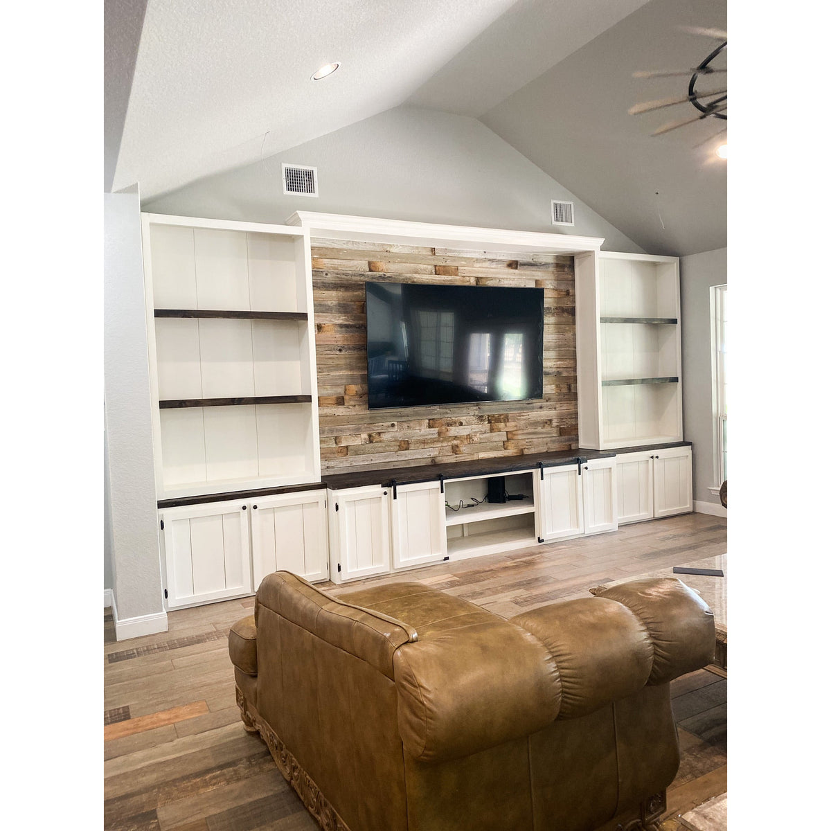 Adalee Farmhouse Entertainment Center – Savvy Farmhouse Design Co.